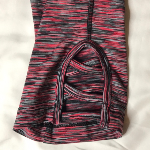 VOGO Athletic Capri Workout Leggings M - Picture 6 of 9